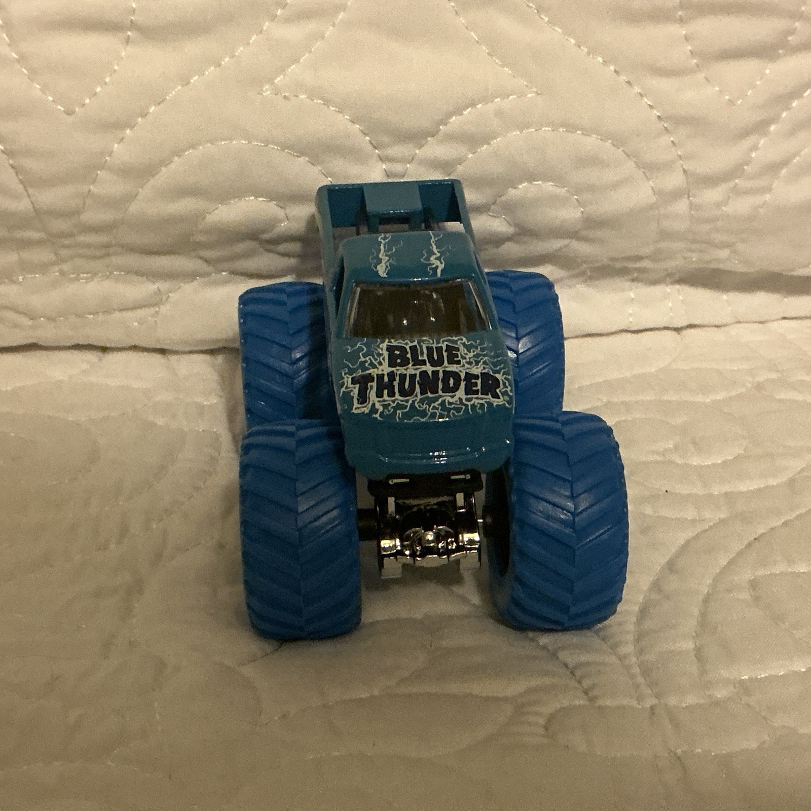 Blue Thunder Monster Jam Truck With Blue Tires And Black Rims – 1:64 Scale