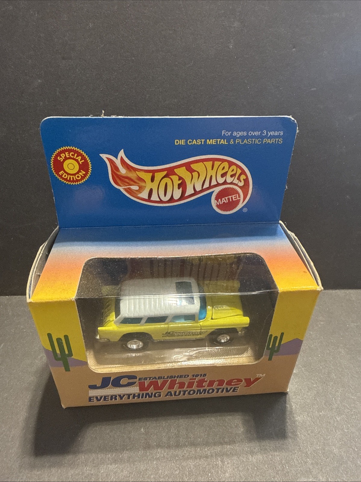 Hot Wheels JC Whitney Yellow 1955 Chevy Classic Nomad w/ Real Riders MIMB