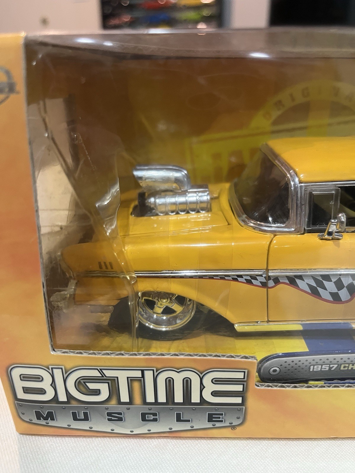 1:24 Jada 1957 Chevy Belair Yellow With Blower New In Box