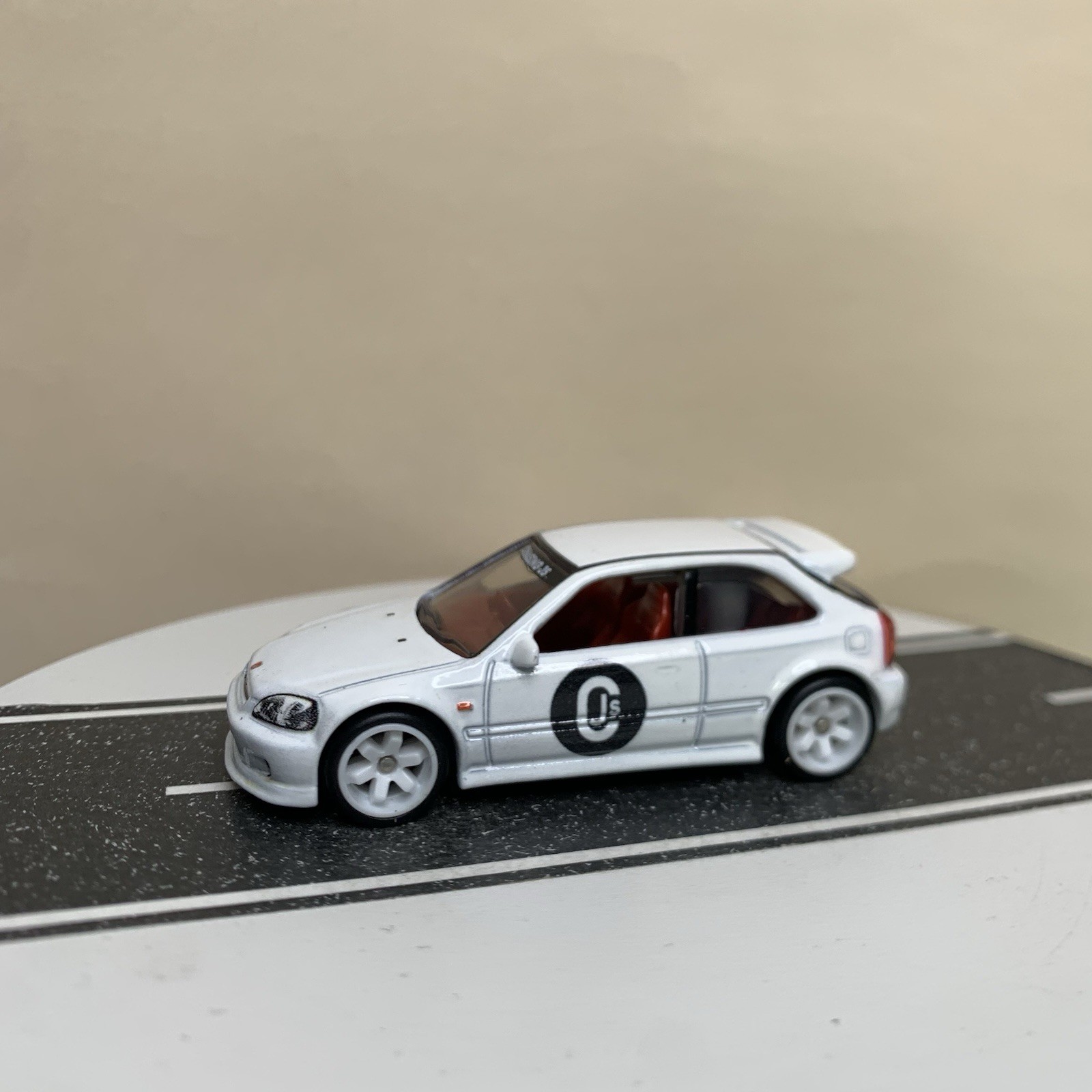 Hot Wheels Premium Boulevard #73 ’99 Honda Civic Type R EK9 Hatch White 1:64 NM