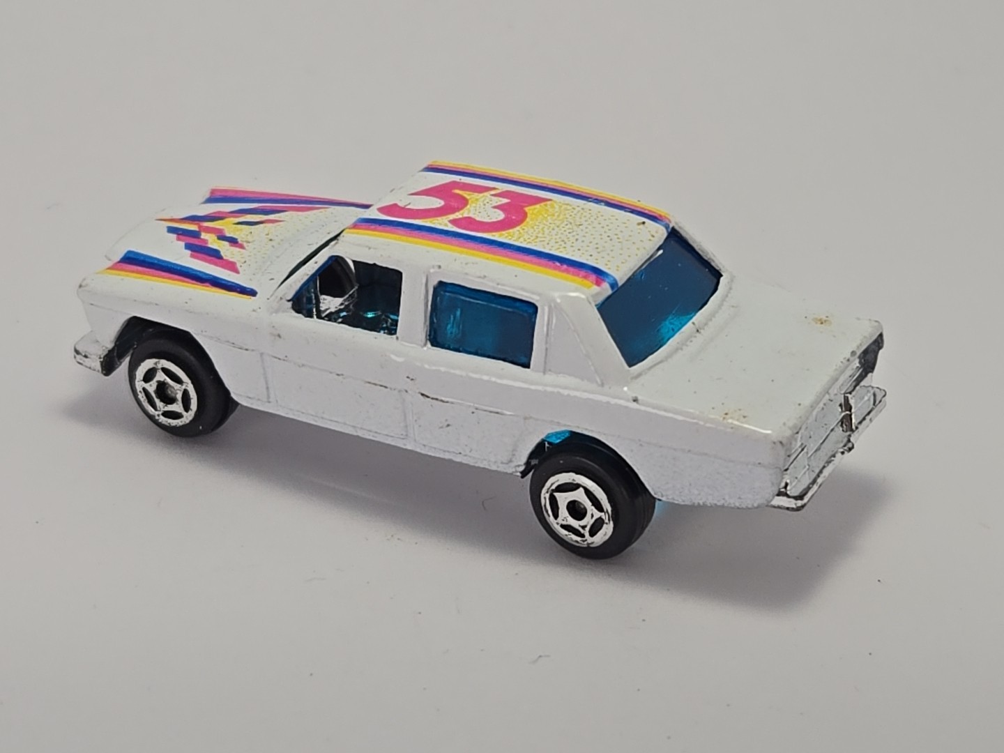 1969 – 1975 Volvo 164 Sedan 1/64 Scale Summer Brand Die-Cast Car