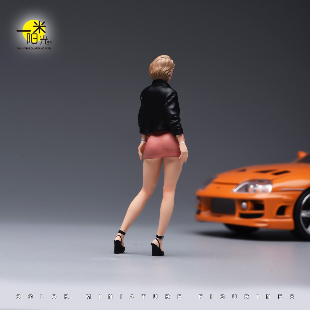 1/18 Sexy Mini skirt Dress Female Girl Scene Miniature Figure Doll Model Gift