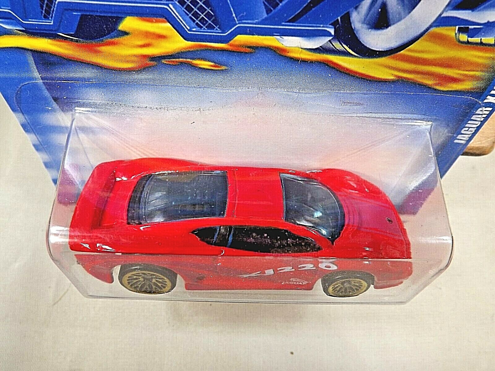 2000 Hot Wheels Mainline/Collector #160 JAGUAR XJ220 Red w/Gold Lace Spokes