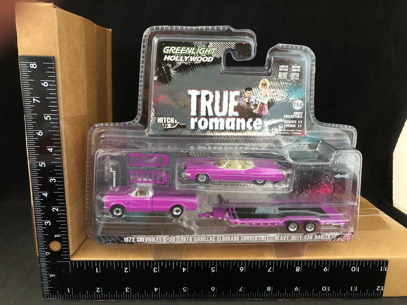 Greenlight Hollywood Hitch & Tow Series 13 – “True Romance” 31180-C