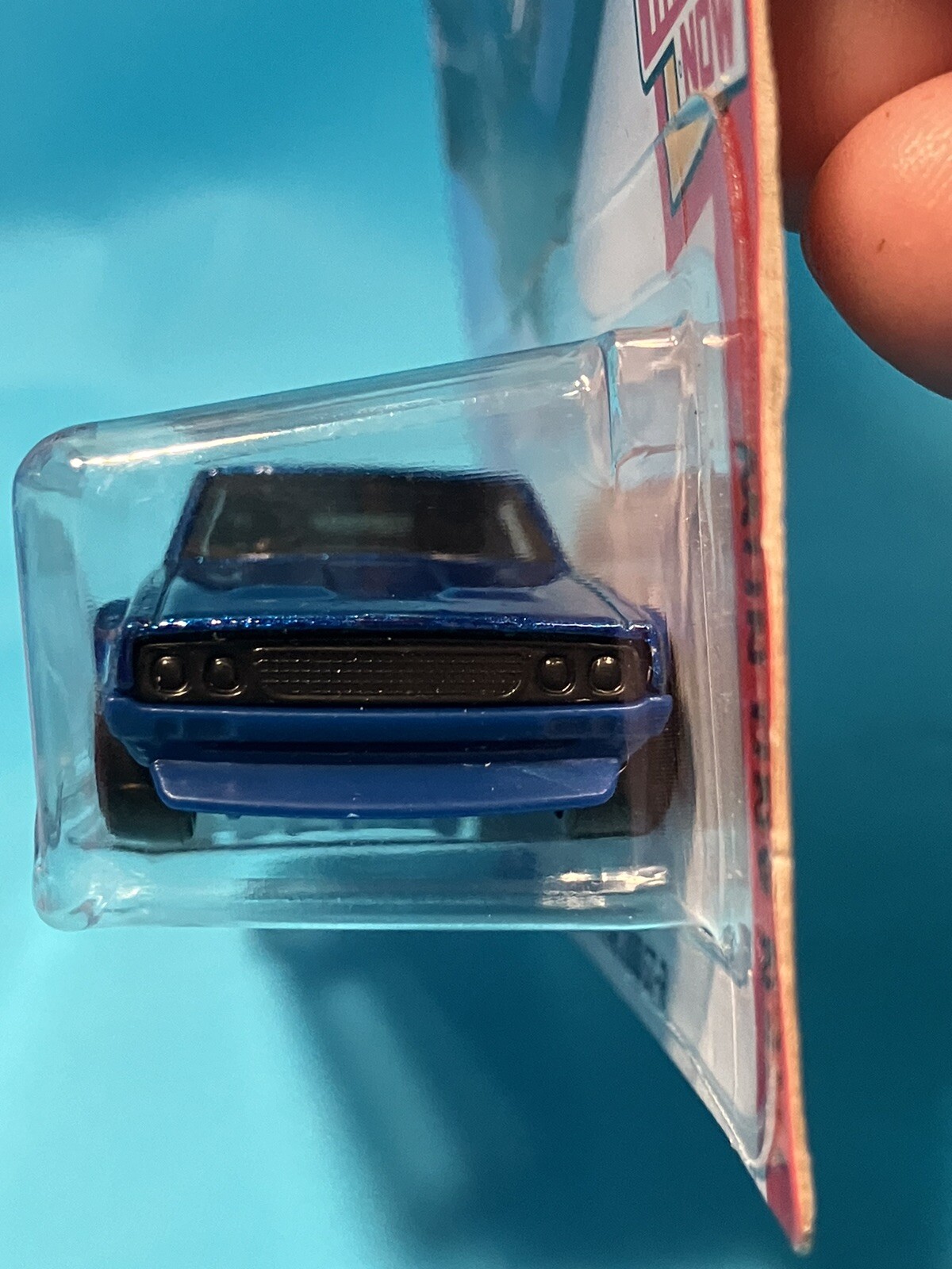 Hot Wheels Nissan Skyline 2000 GT-R Blue Then and Now Carded