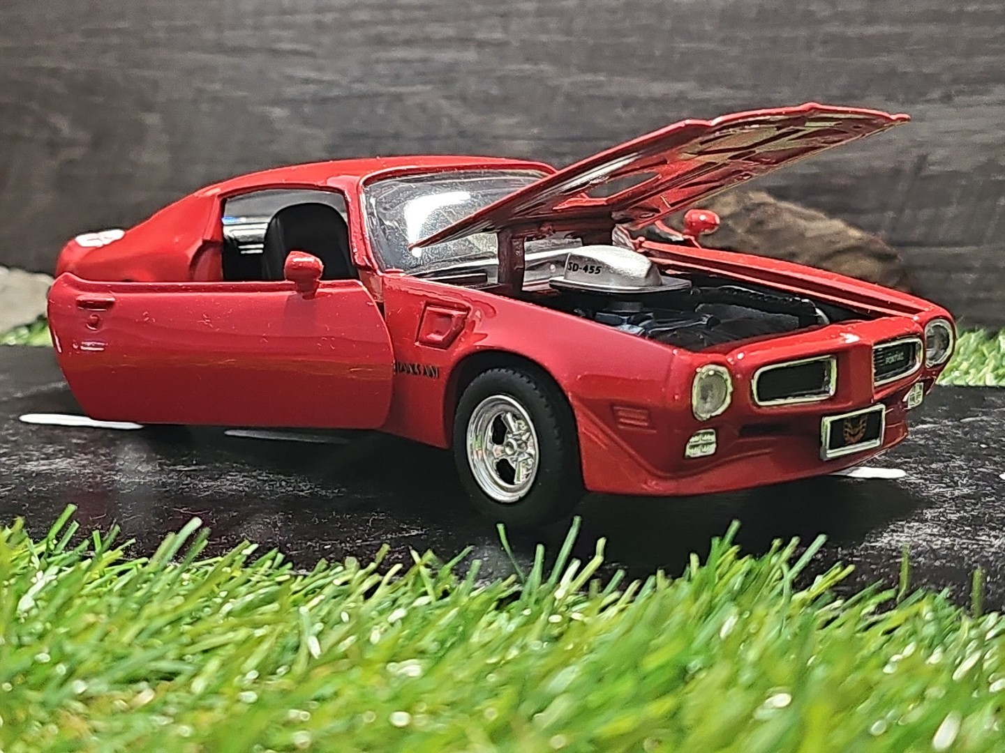 Motor Max American Graffiti 1973 Pontiac Firebird Trans Am 1:24 Scale Diecast