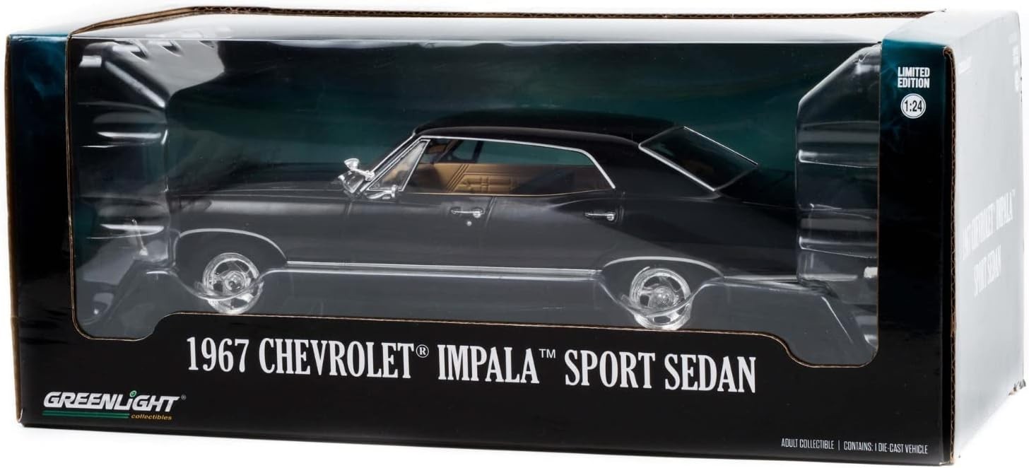 GREENLIGHT 84035 1:24 1967 CHEVROLET IMPALA SEADAN (TUXEDO BLACK)