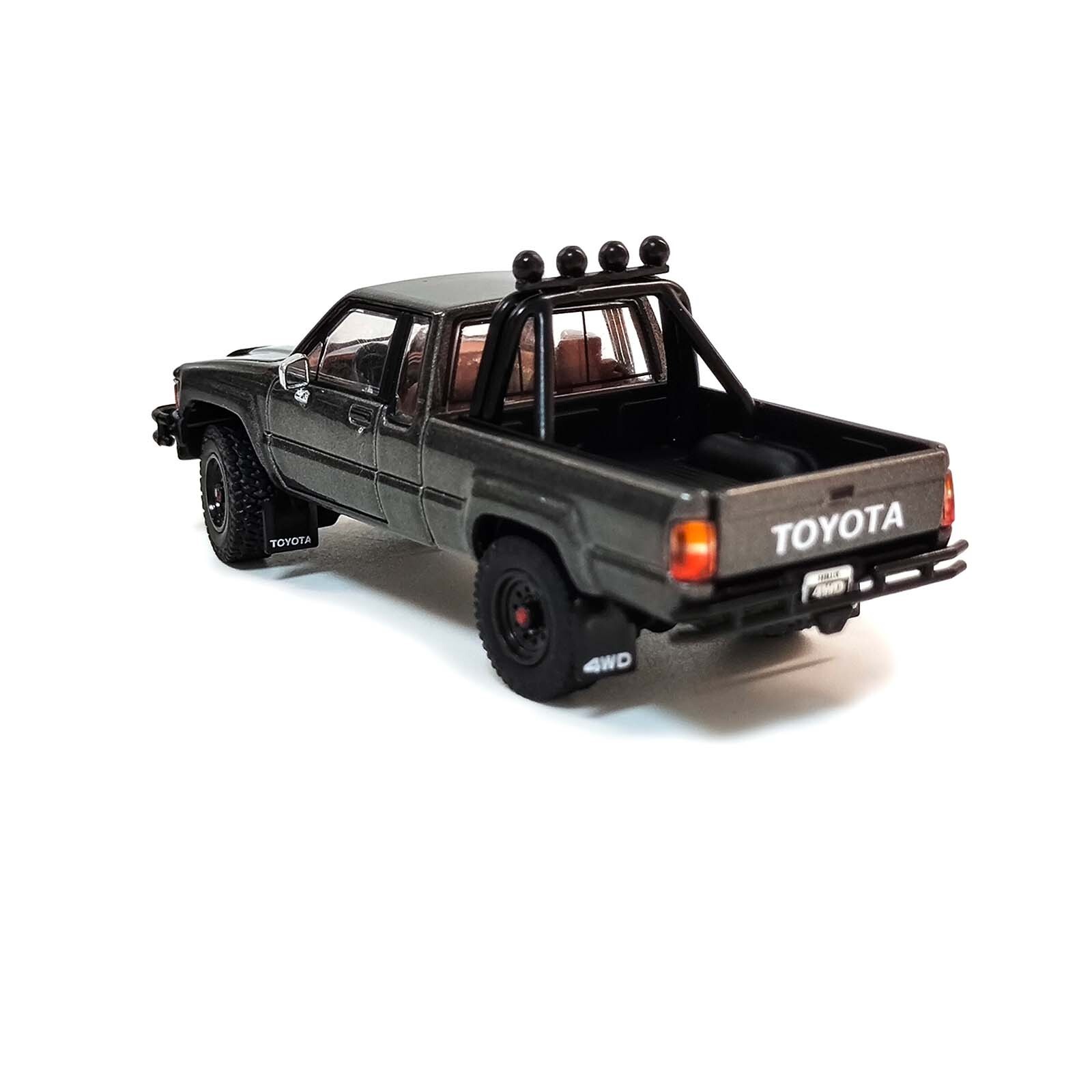 1:64 Scale Toyota Hilux Gray Diecast Model Car Collection Gift Children Toy
