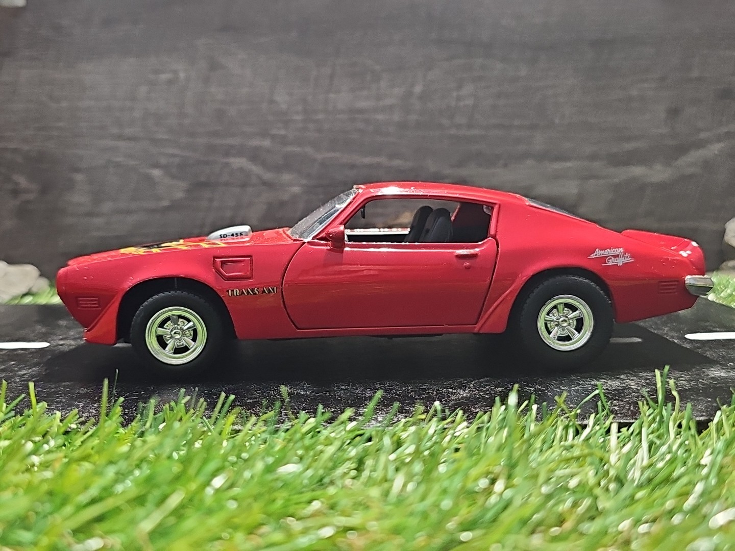 Motor Max American Graffiti 1973 Pontiac Firebird Trans Am 1:24 Scale Diecast