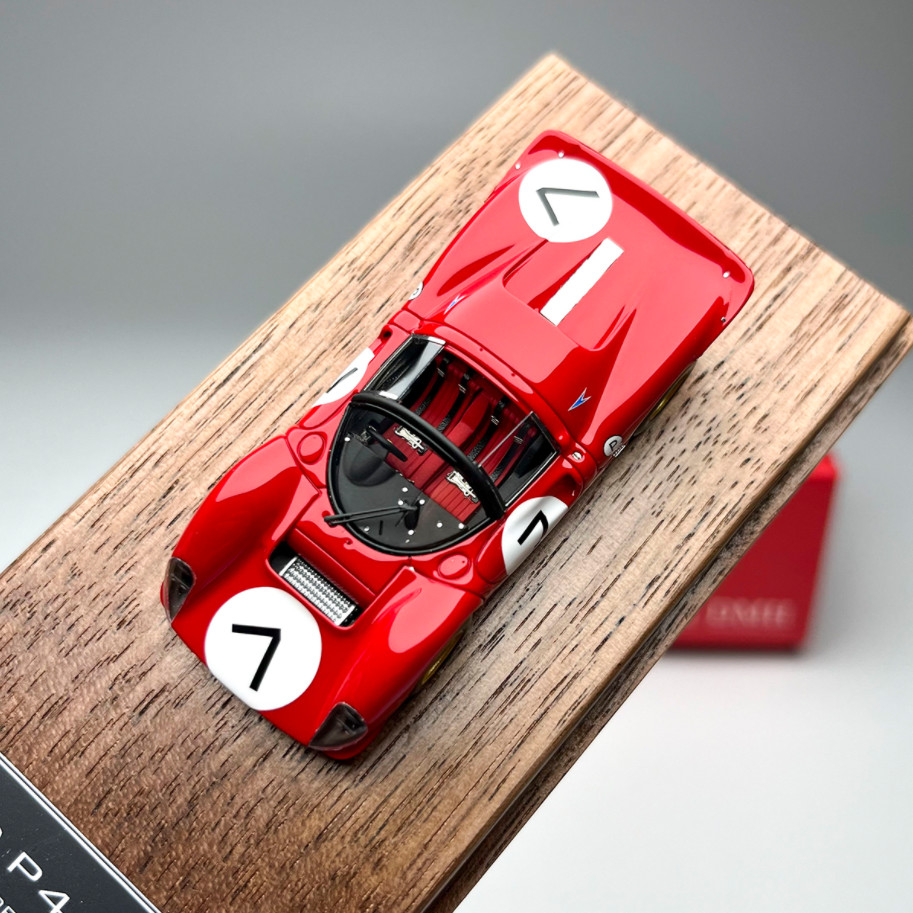 DMH 1/64 Scale 330 P4 1967 24 Hours Le Mans Endurance Race Resin Model Car Gifts