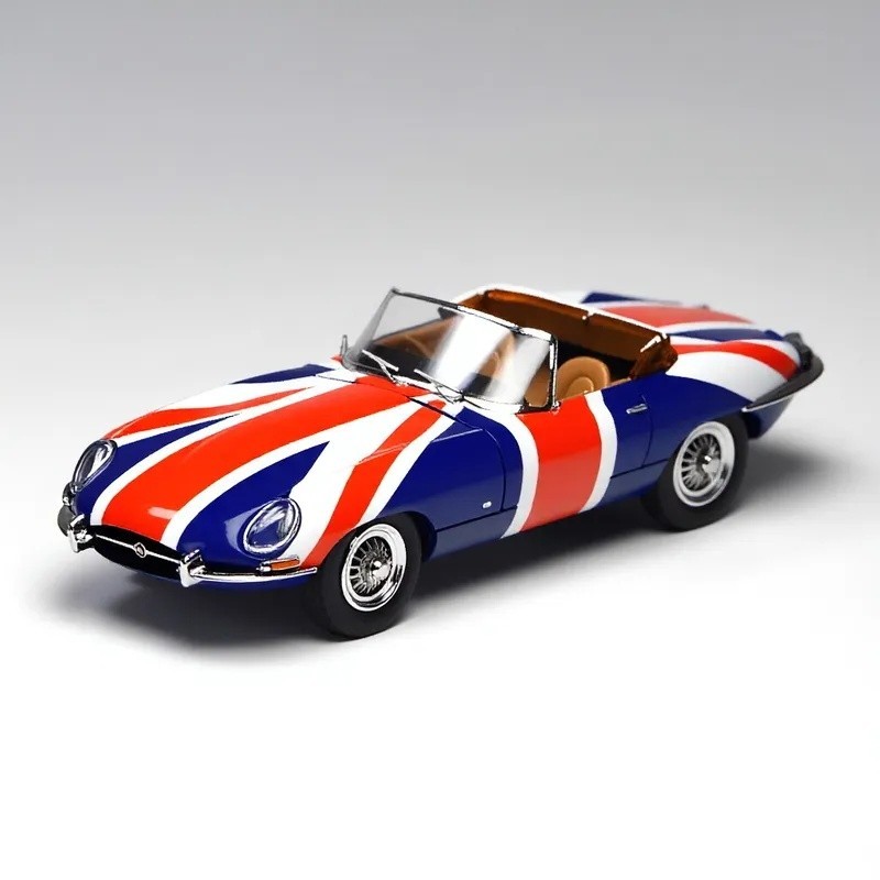GFCC 1:64 Flag 1961 E-type Convertible Sports Model Diecast Metal Car