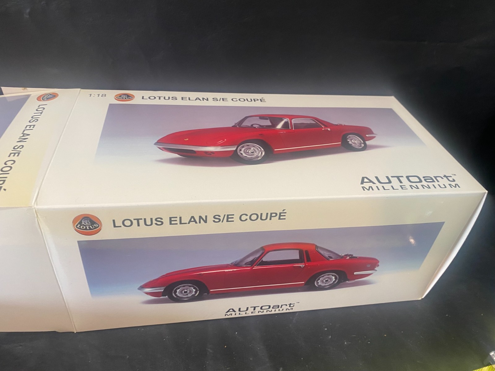AUTOart Millenium 1:18 Lotus Elan S/E Coupe RED diecast car