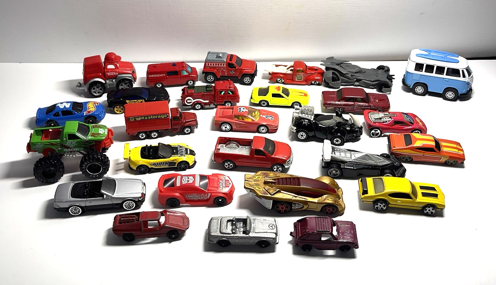 Hot Wheels Tonka Diecast Lot Of 27 Vintage 1:64 Scale Cars/Truck Various Brands