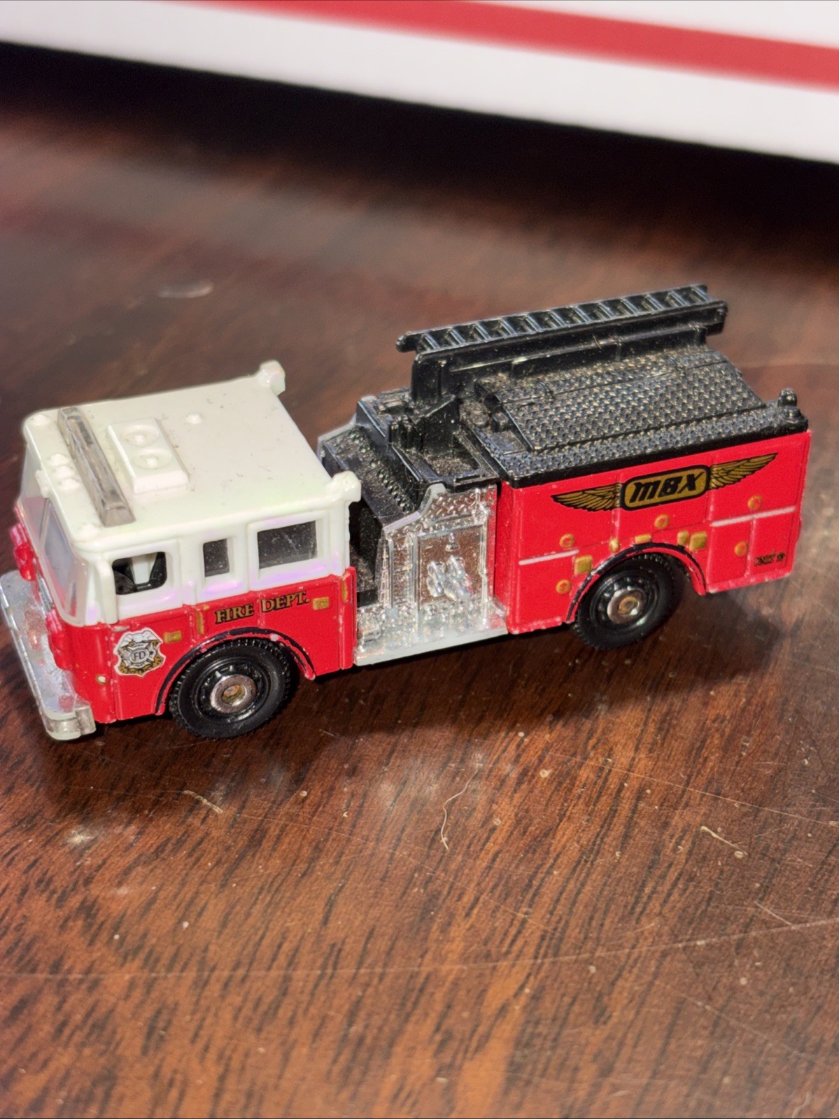 Matchbox: Pierce Dash Fire Engine. Red. MBX FIRE DEPT. . . B143