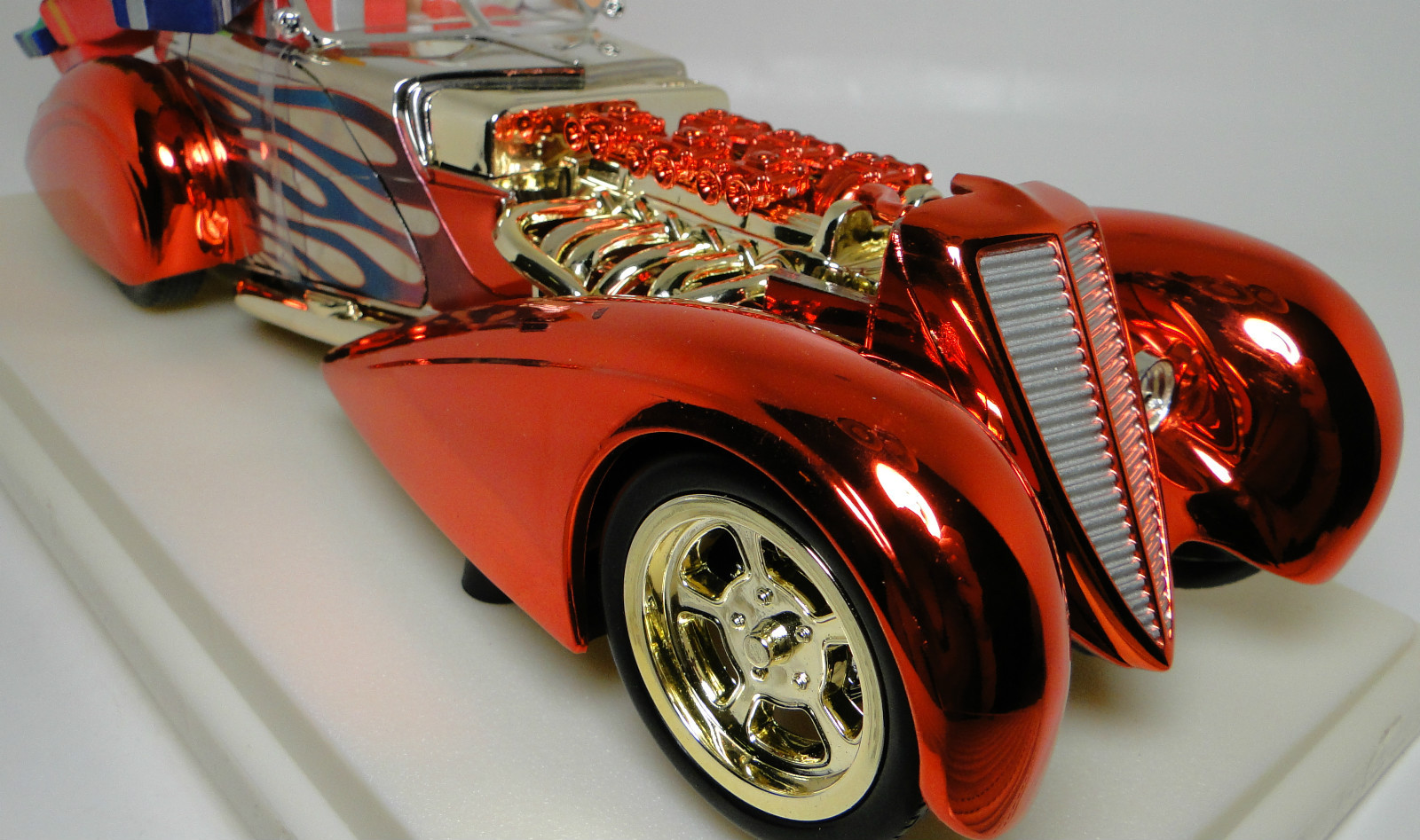 Hot Rod Classic Custom Built Concept 1 Model 12 Race Car 24 18