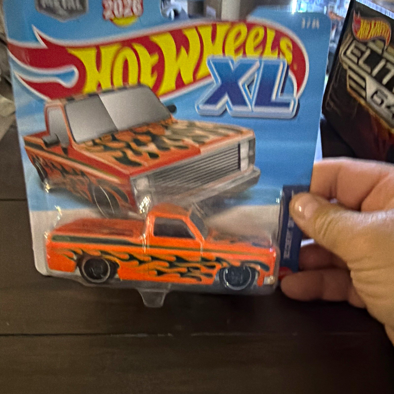Hot Wheels XL ’83 Chevy Silverado Orange/Black Flames Metal Unopened