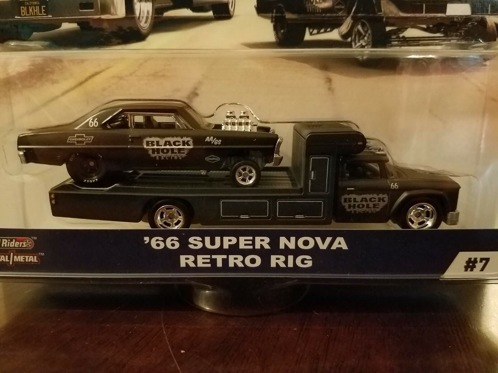 Hot Wheels 2019 Team Transport ’66 Super Nova Retro Rig Black Hole Racing *NEW*
