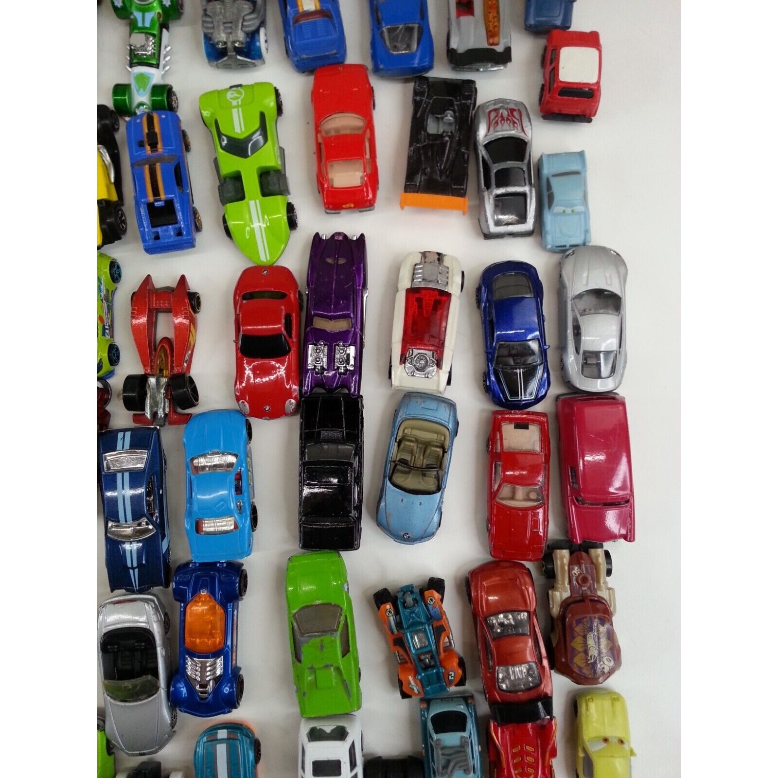 147pc Car Truck Vehicle Lot Matchbox Hot Wheel Maisto Mattel