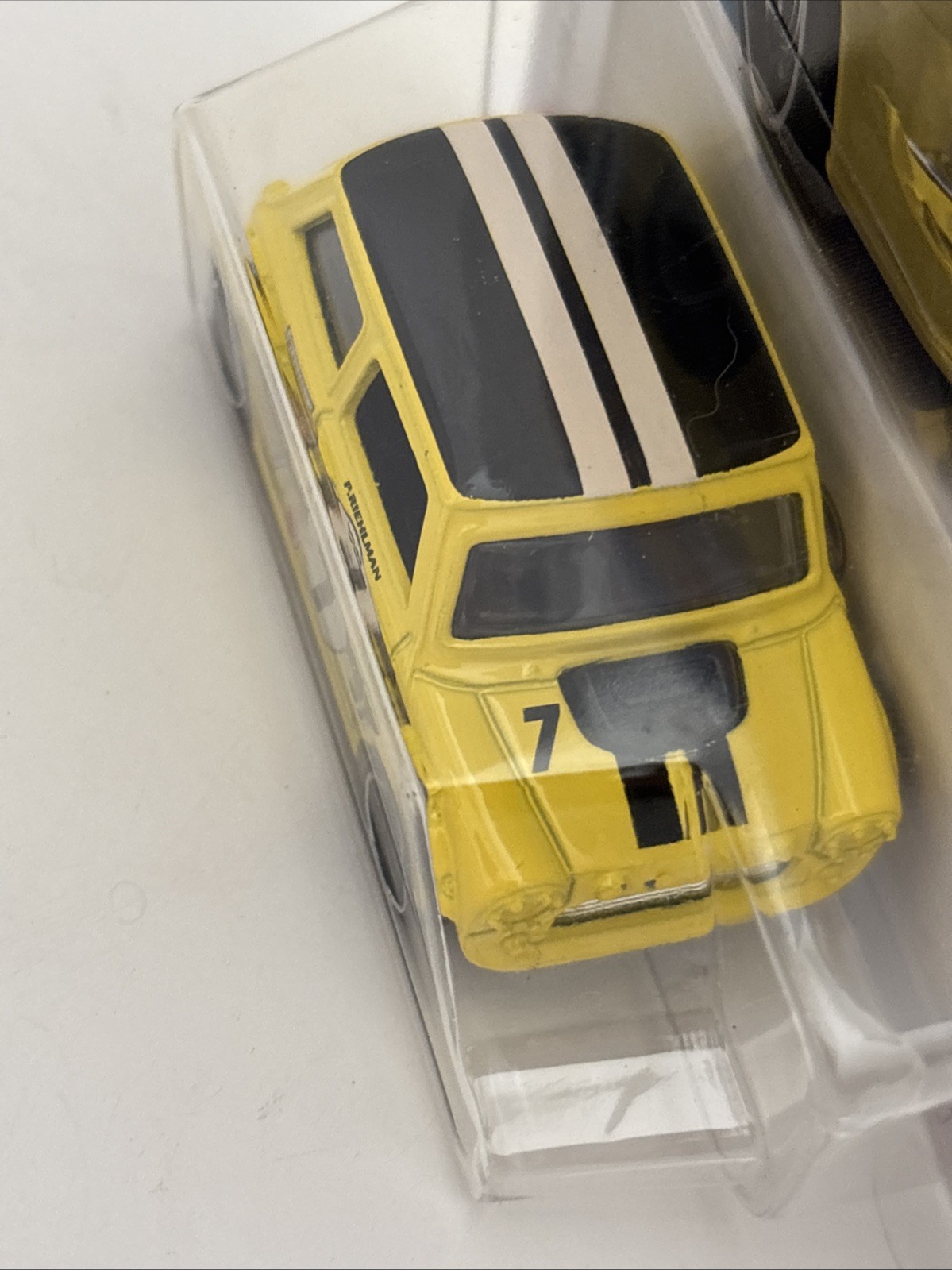 Hot Wheels Lot Of 6 Mini Cooper- Morris Mini