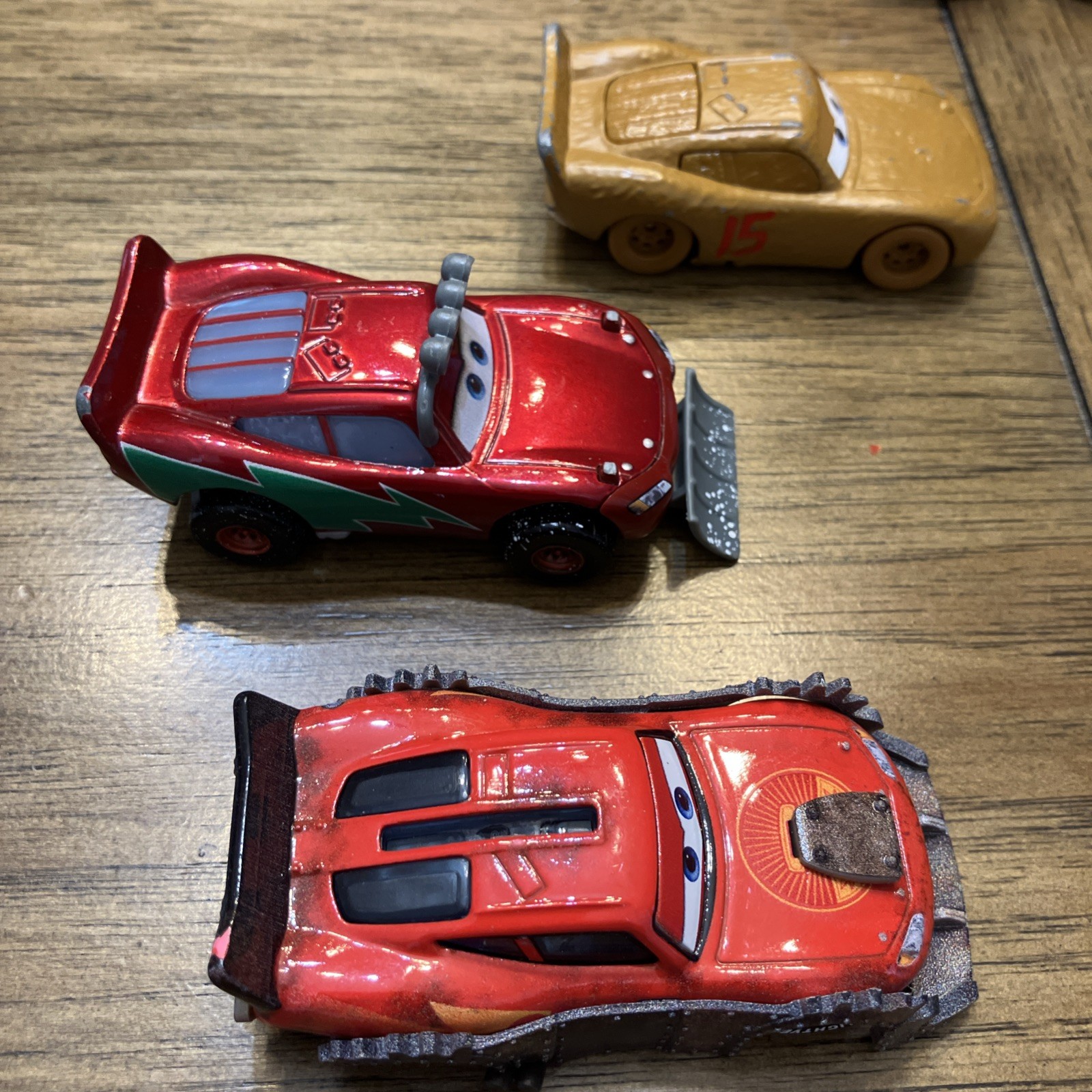 Lot of 24 – Disney Pixar Mattel Cars Diecast Pullback Plastic Various Characters