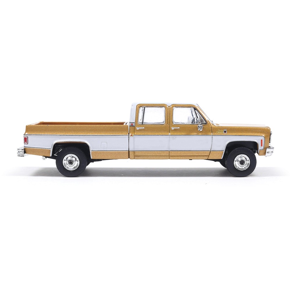 1975 GMC Sierra Classic – Yuba Gold