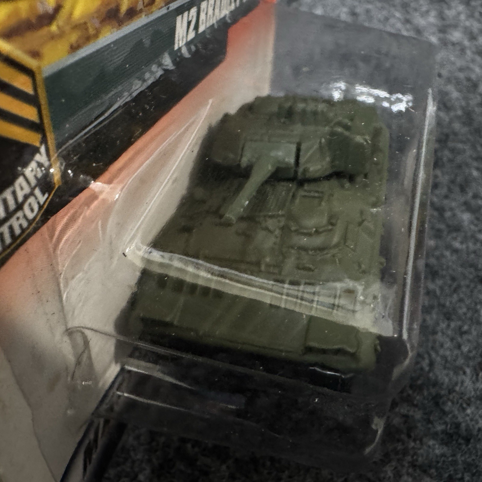 Vintage 1999 Matchbox M2 Bradley Tank Military Patrol #83 Series 17 Green NIP