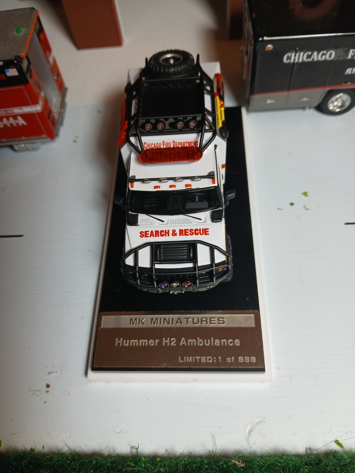 Code 3 1:64 MK Chicago Fire Dept. Hummer H2 Ambulance Kitbash Diecast. Rare