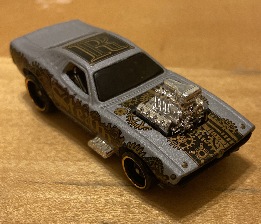 Hot Wheels 2015 Rodger Dodger Rare Steam Punk Flat Silver Gold Rims Original Car