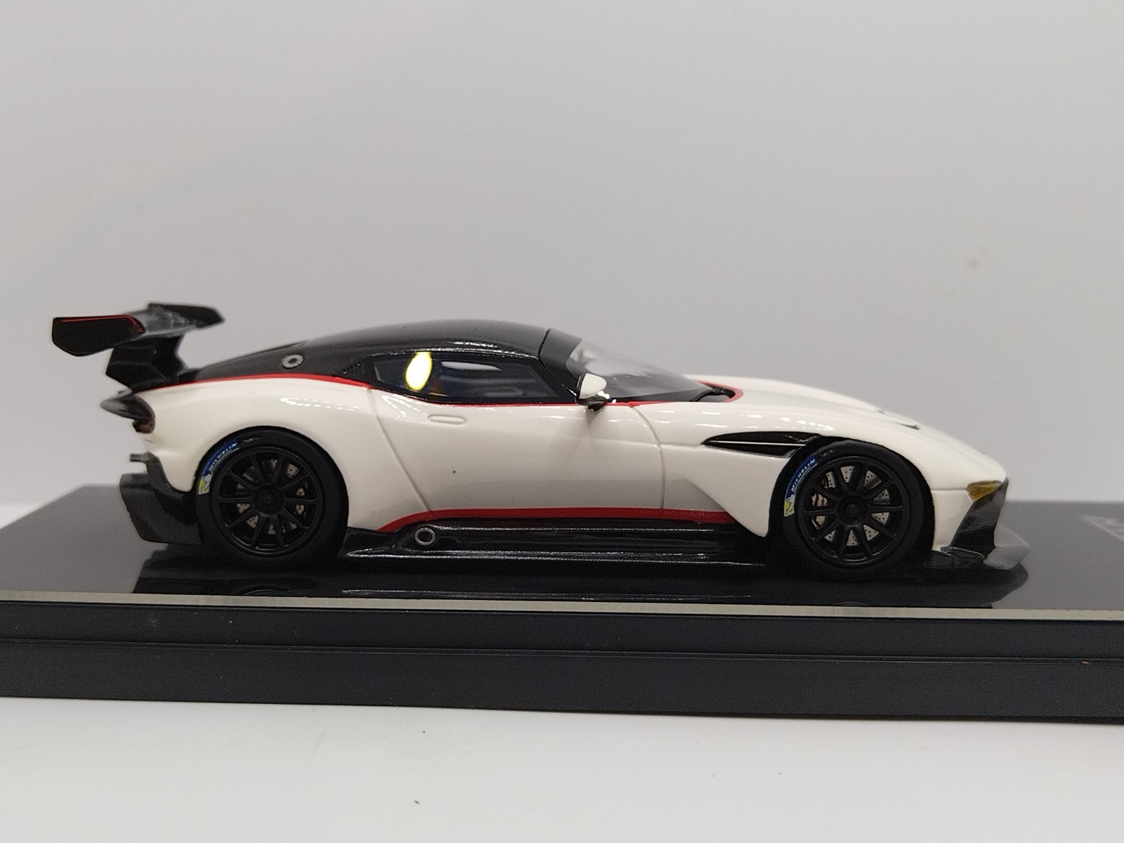 TSM Model 1/43 Aston Martin Vulcan 2015. Wow Rare!