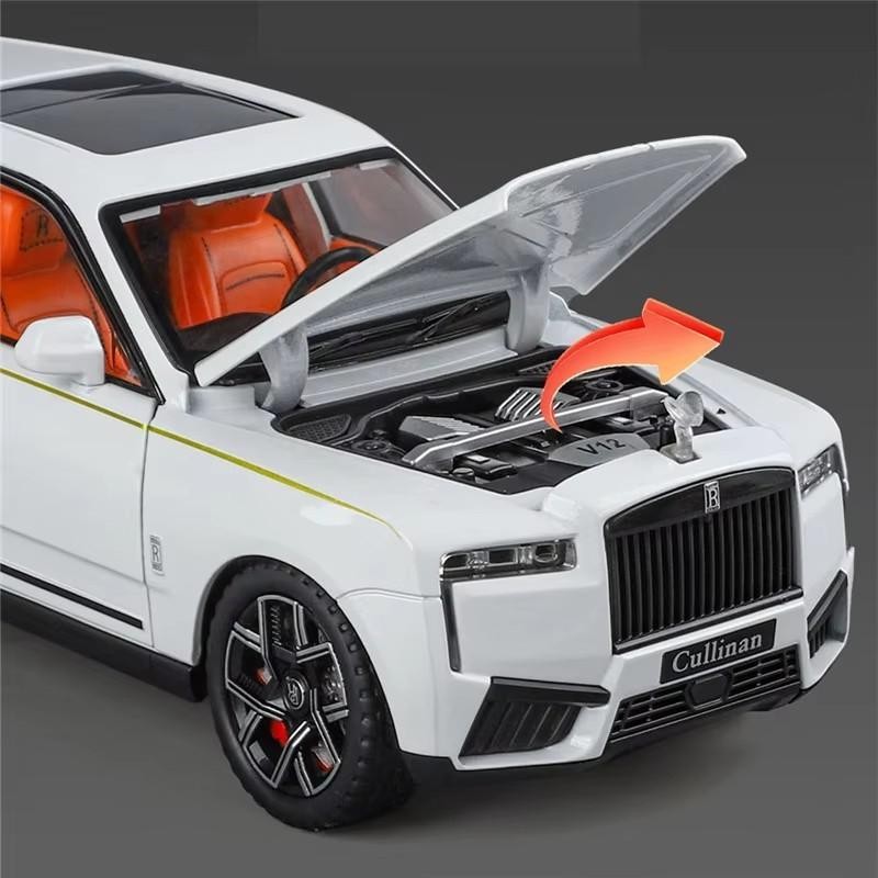 1:24 Rolls Royce Cullinan Alloy Diecast Car Model Vehicle Collection Gift NEW