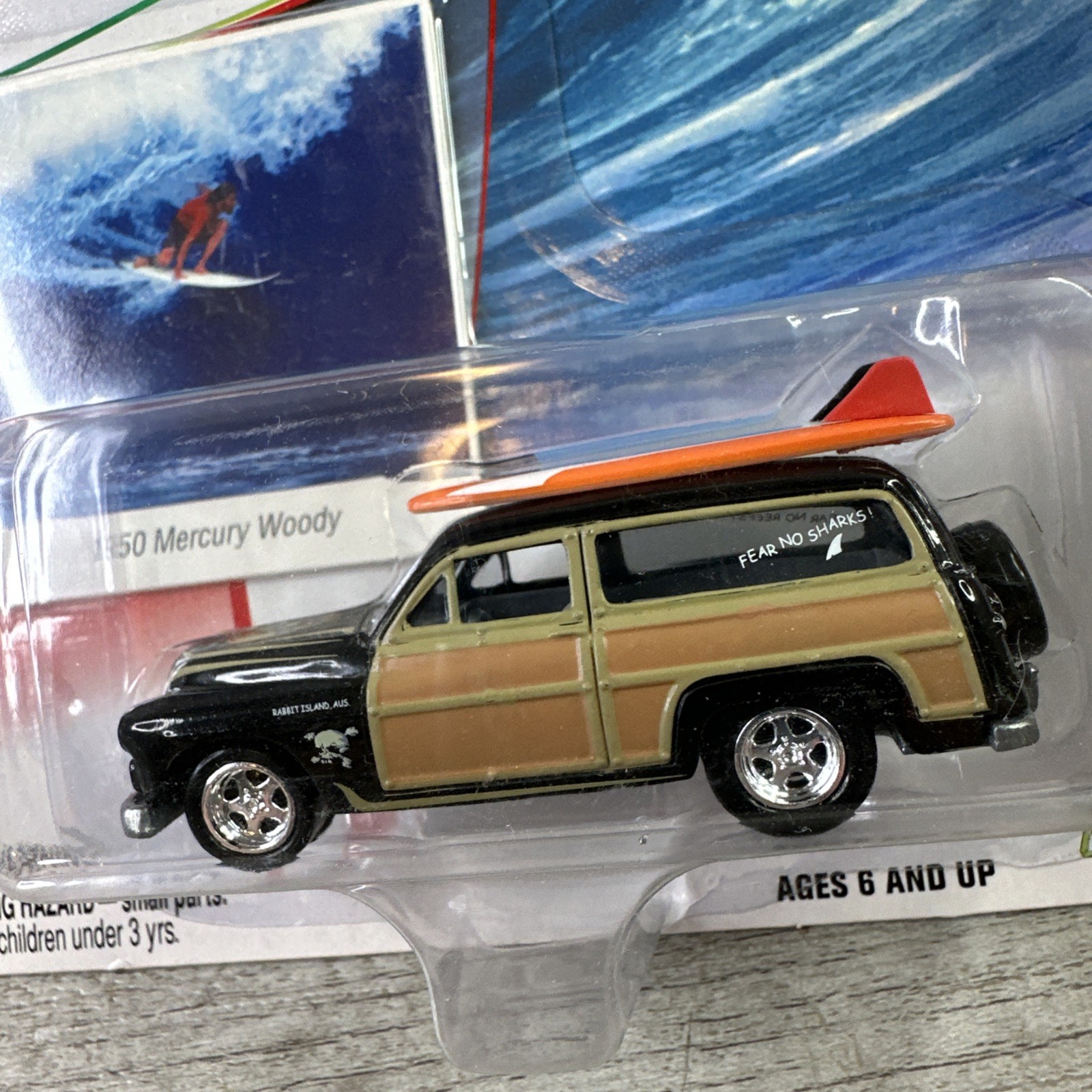 2003 Johnny Lightning Surf Rods 1950 MERCURY WOODY Black-Tan w/Cragar 5 Spokes