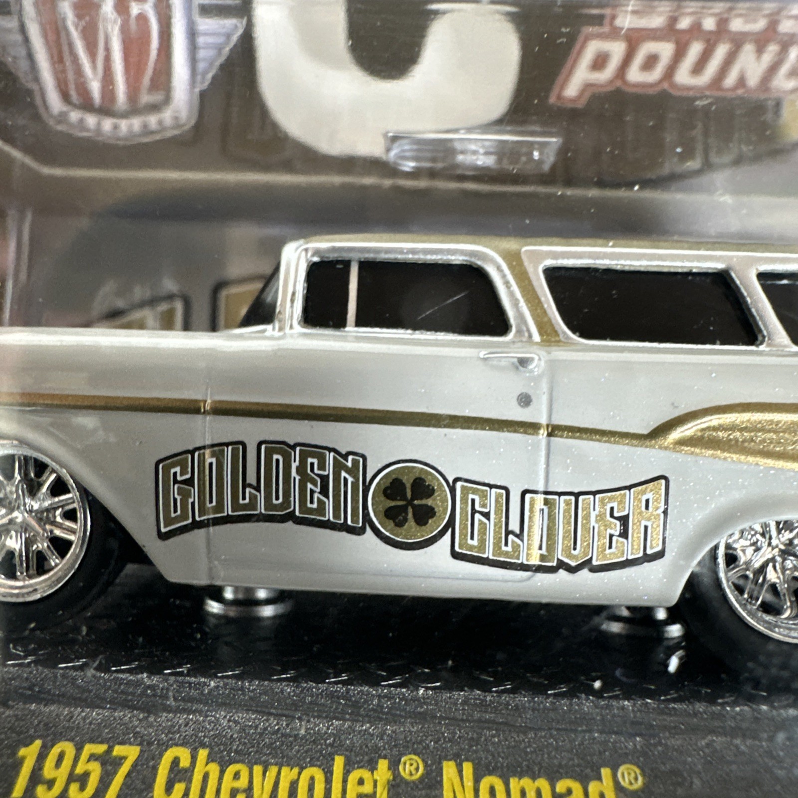 1957 Chevy Nomad Golden Clover M2 Machines R31 25-02 New in Package Classic Car