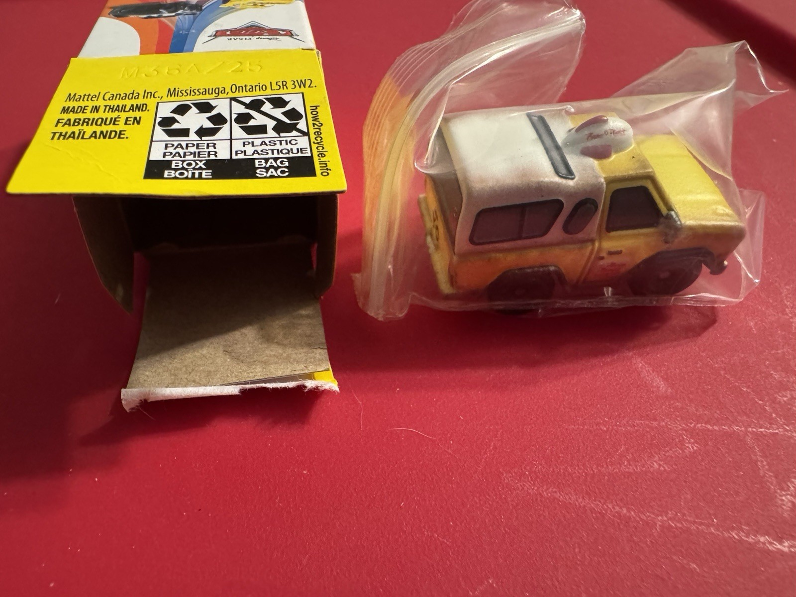 2019 Disney Pixar Cars Mini Racers TODD Pizza Planet Truck Series 3 New #25