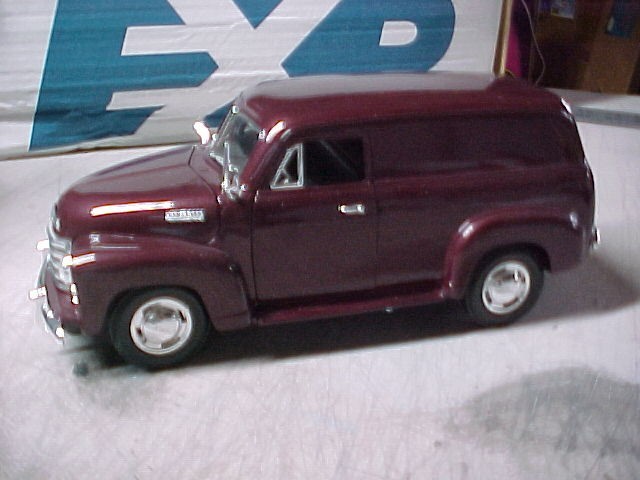Mira 1:18 scale 1950 Chevrolet Panel Truck