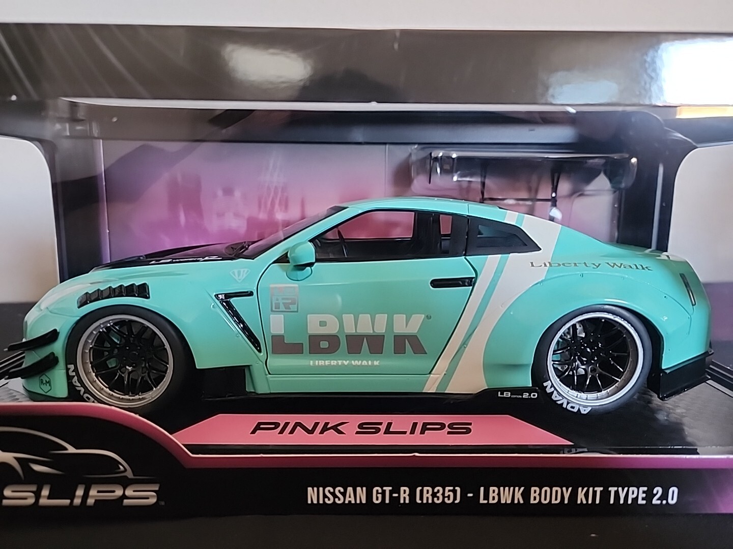 Jada Pink Slips Nissan GT-R (R35) With Liberty Walk Body Kit 1/18 Scale JDM