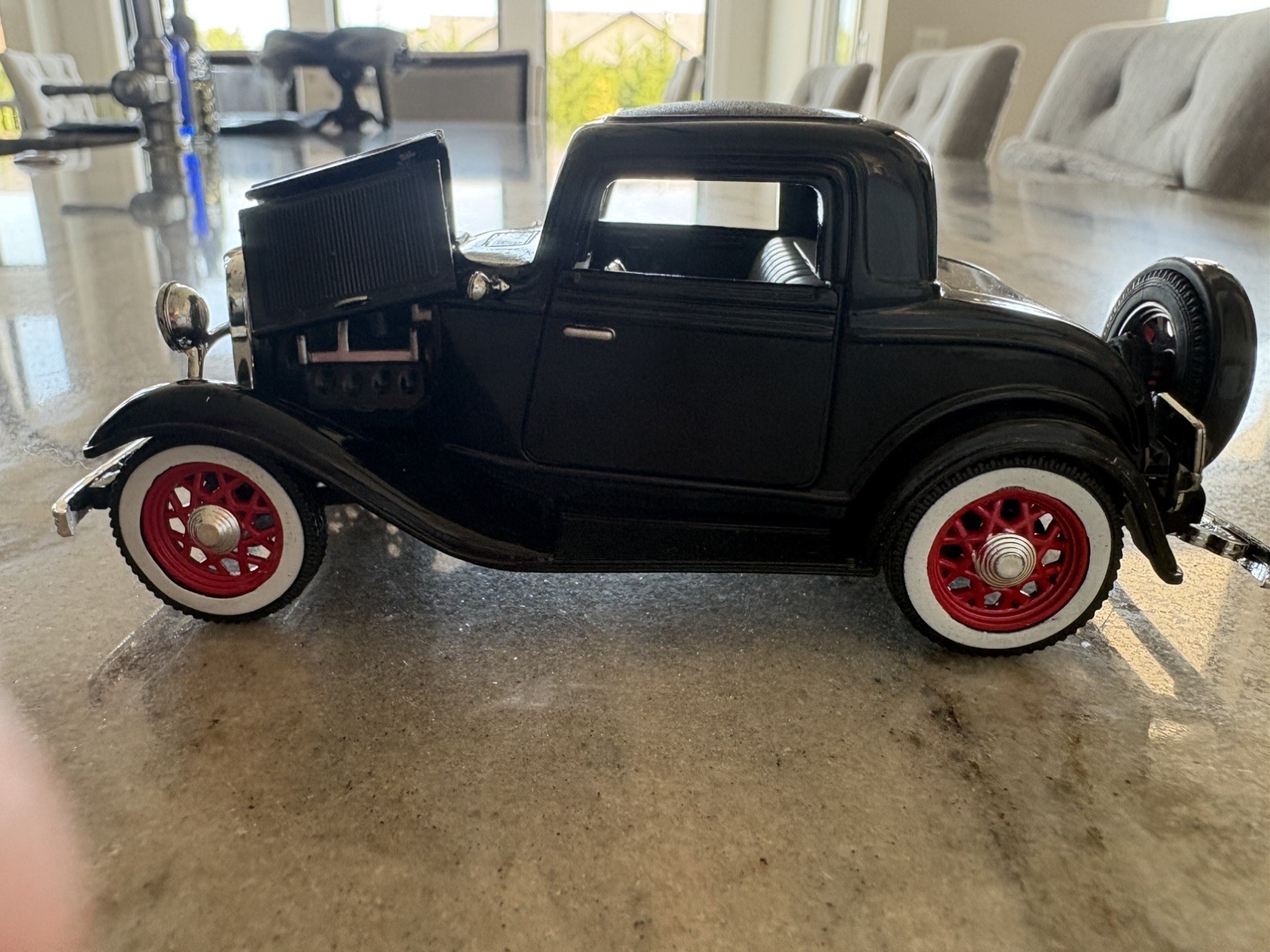 National Motor Museum Mint Diecast 1932 Ford 3-Window Coupe – FREE SHIPPING!