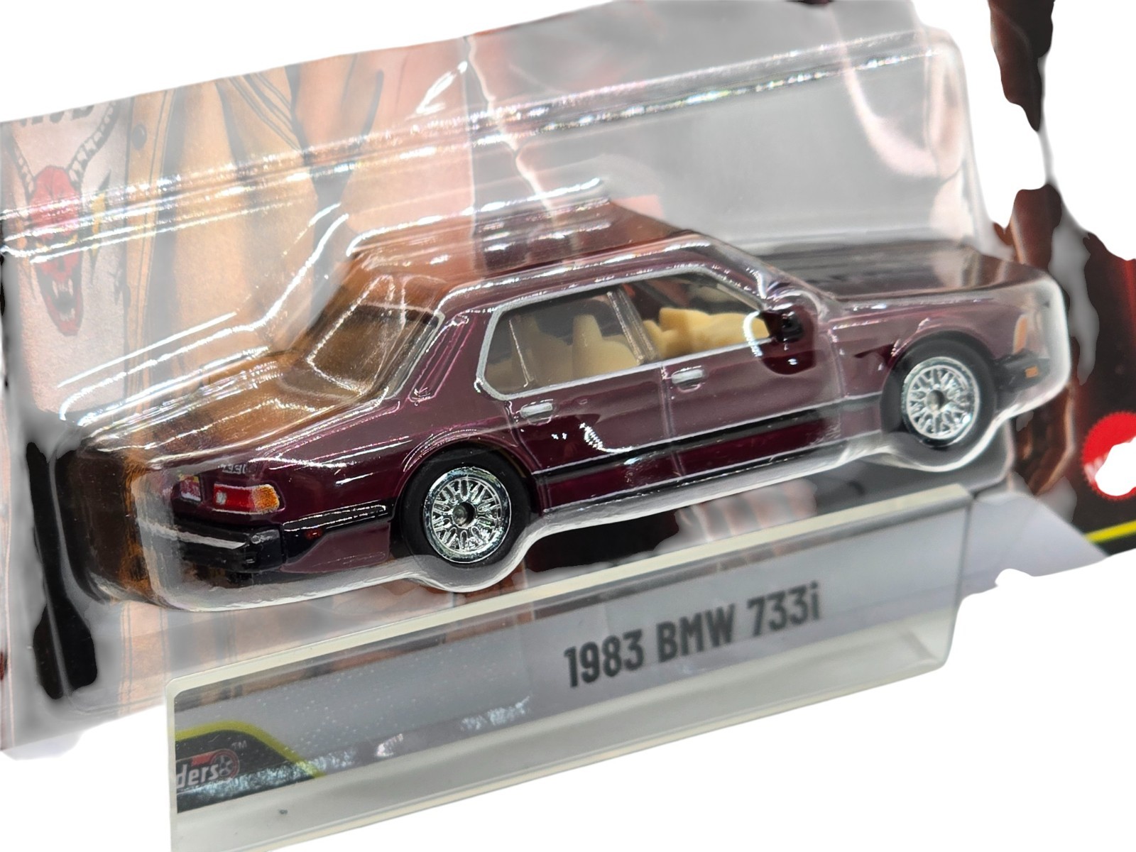 Hot Wheels Premium 2025 Pop Culture Stranger Things 1983 BMW 733i + Protector