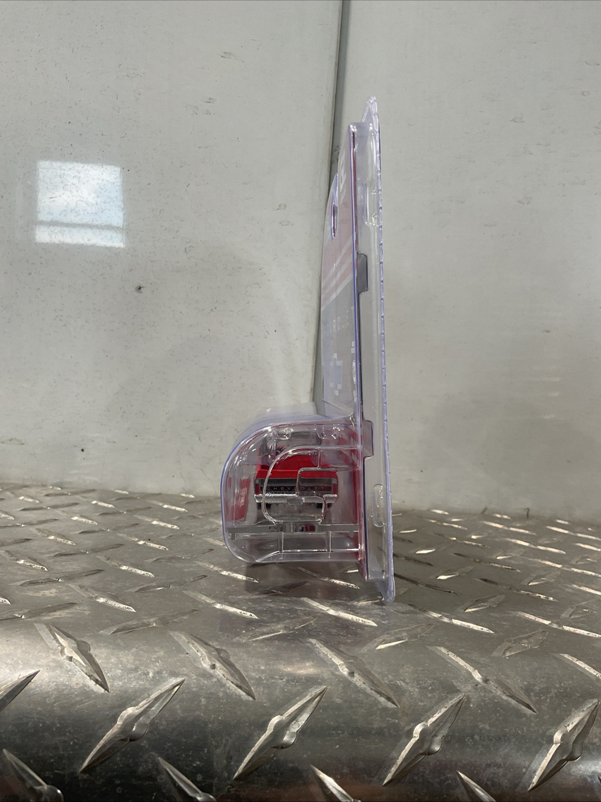 Greenlight Hobby Exclusive 1:64 – 1972 Chevrolet Cheyenne C10 Ruby Red