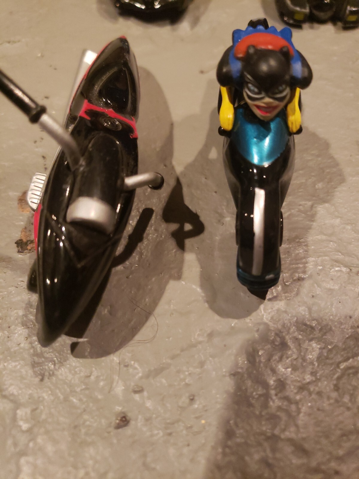Vintage Batman, 8 Die Cast Vehicles, 4 Plastic, 5 Die-cast and plastic figs