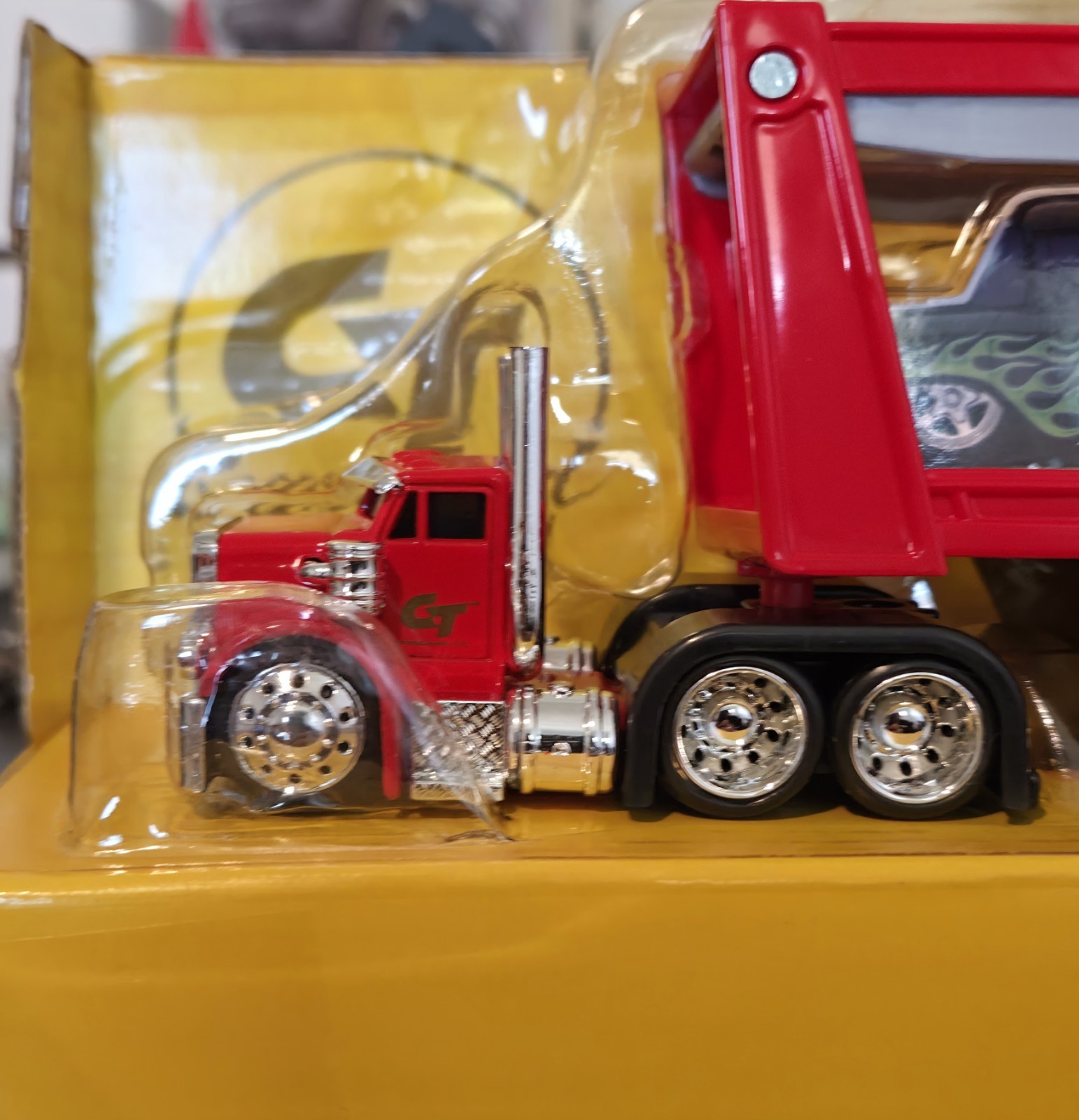 Cartoon Rig Car Carrier Loose