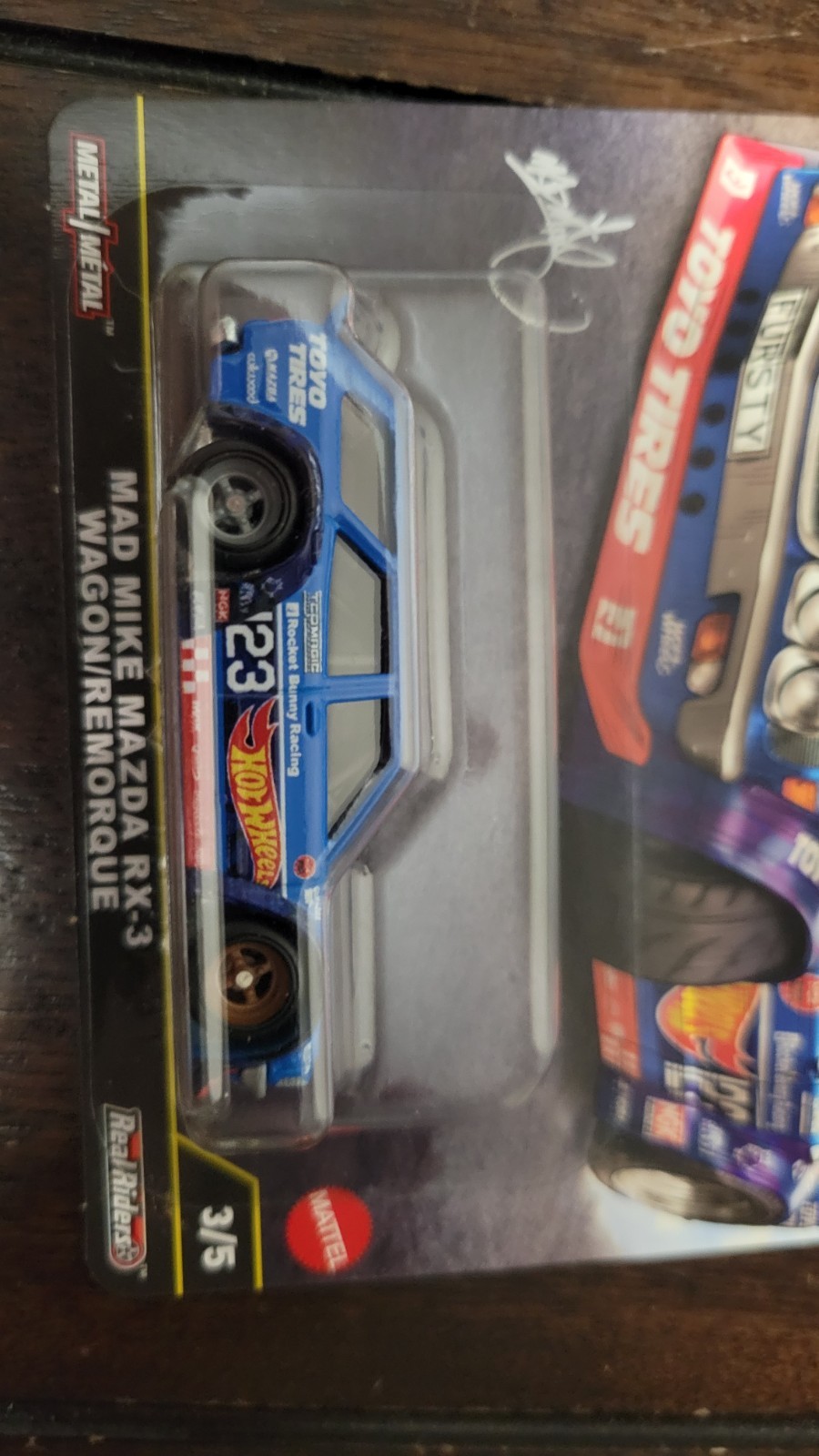 Hot Wheels Mad Mike Mazda RX-3 Wagon Ronin Run 2 FPY86-961 M 1/64