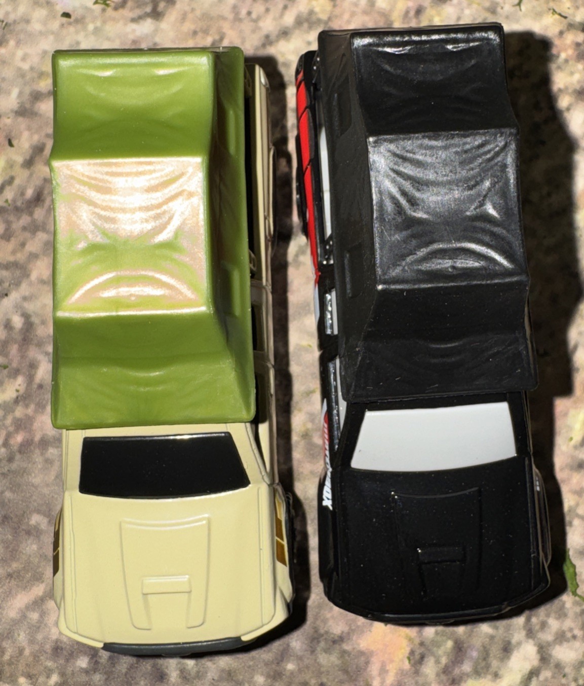 Lot Of 2 Toyota Tacoma Matchbox w/ Removable Camp Tent Black & Tan NLFFP 1:64 DC