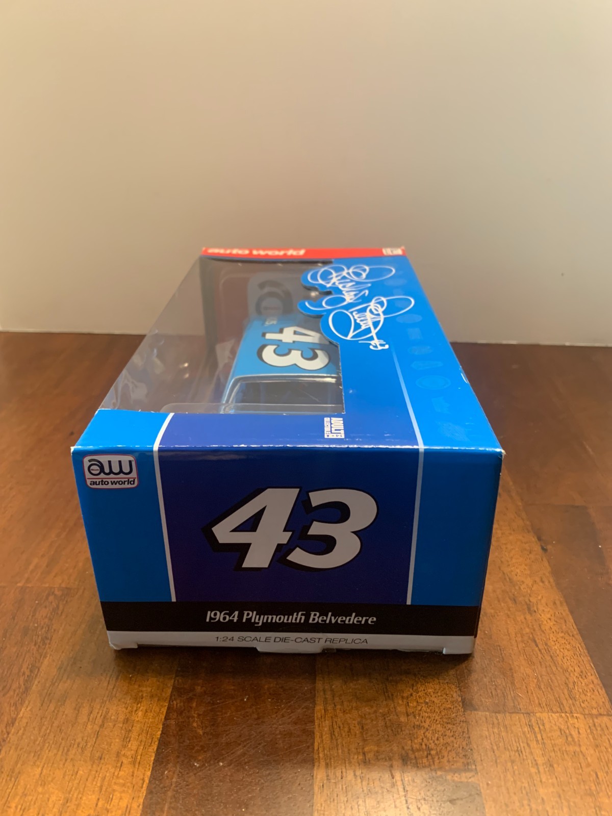 NASCAR -RICHARD PETTY # 43 1964 PLYMOUTH BELVEDERE 405 H.P. Autoworld