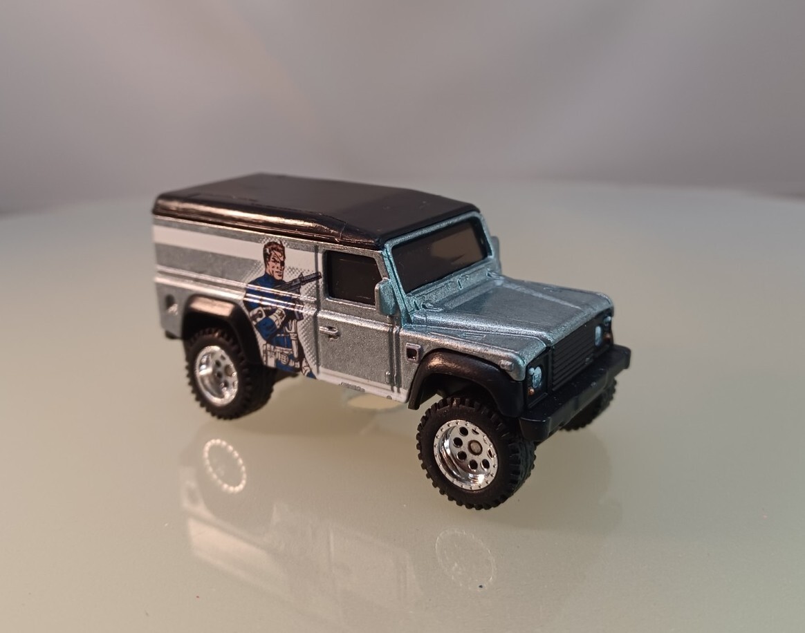 Hot Wheels Land Rover Defender 110 Hard Top Marvel Nick Fury, Grey RR – 2021