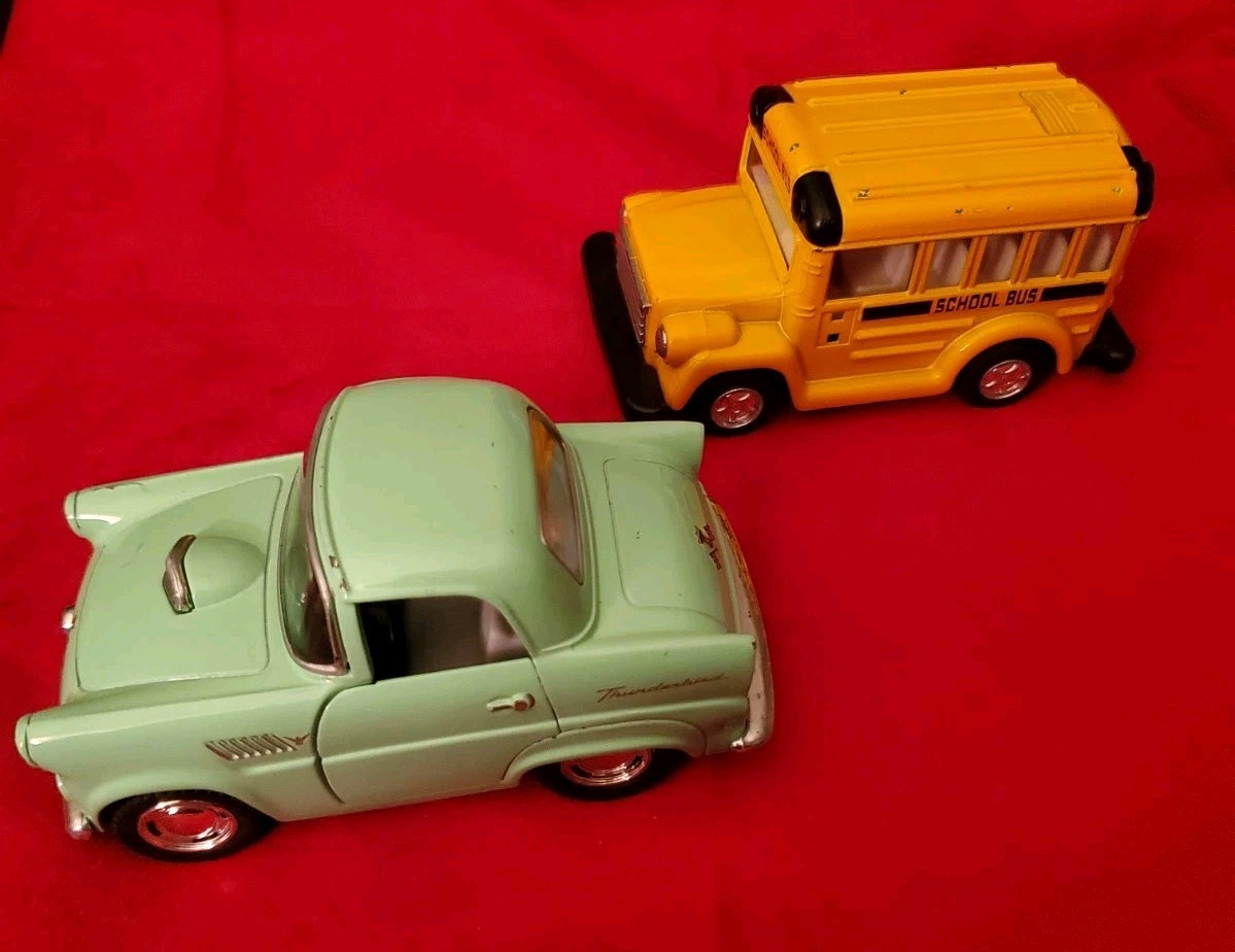 Vintage Diecast Kintoy Lot of 2 1955 Ford Thunderbird Schoolbus Pull-back Action