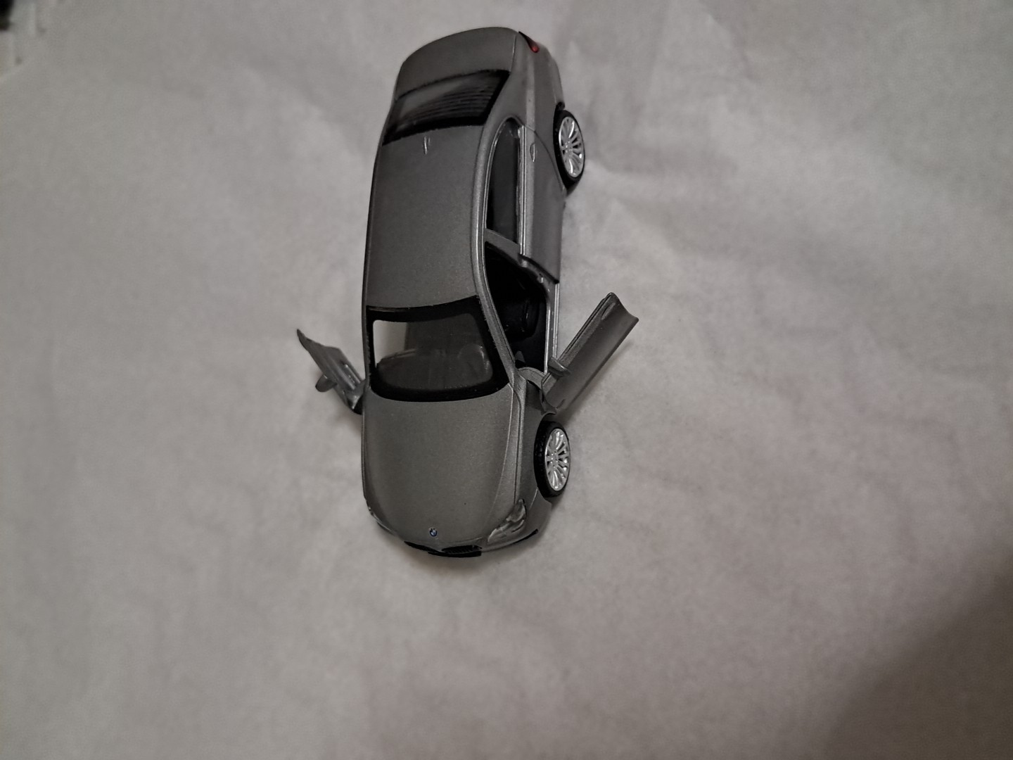 BMW 1/46 760LI CAR MODEL Toy Collectable