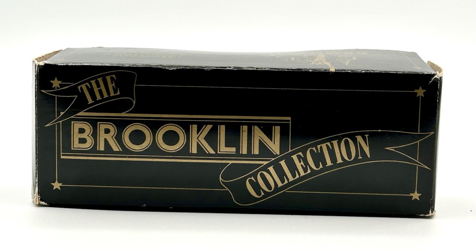 BROOKLIN MODELS – 1961 CHEVROLET IMPALA SPORT COUPE-MINT IN ORIGINAL BOX-1:43