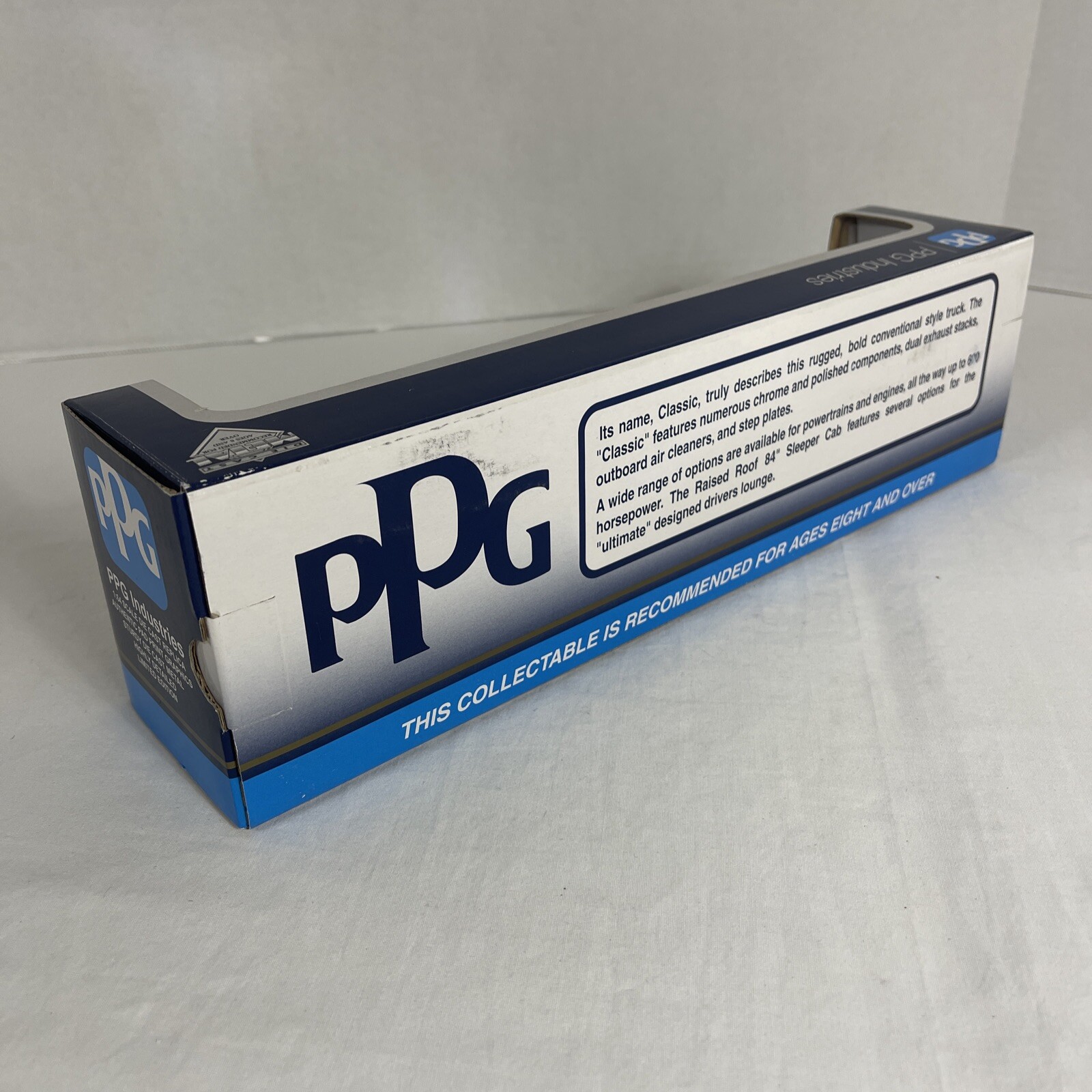 SpecCast 36516 Freightliner Classic XL 1:64 PPG Propane Tanker Blue Die Cast