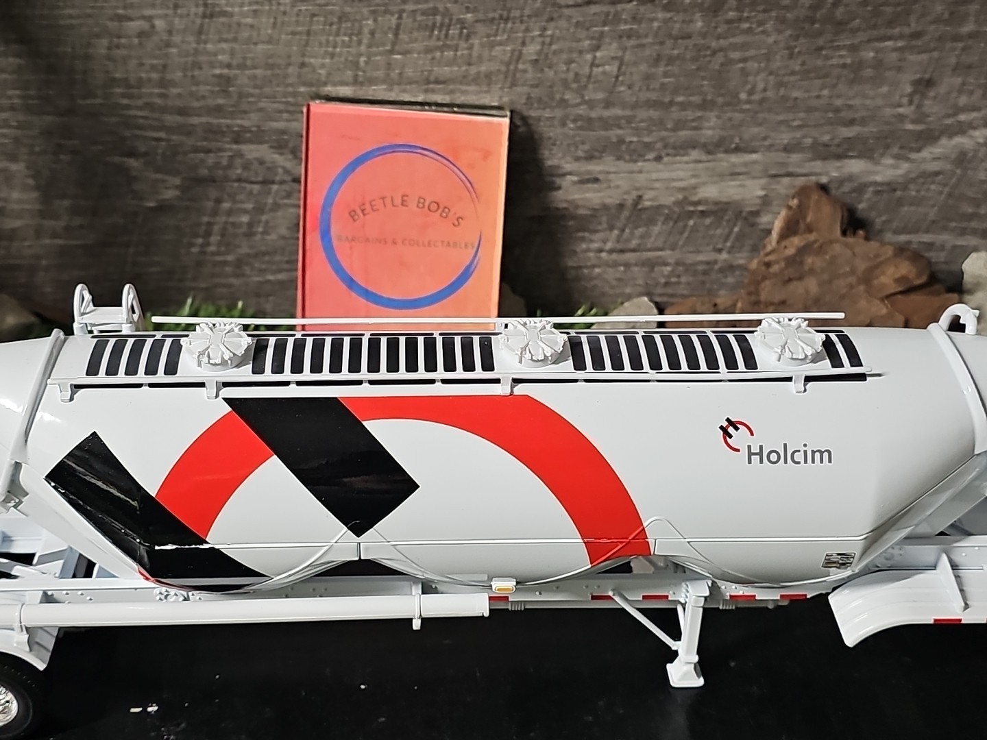 First Gear Holcim Dry Bulk Tanker Truck 1:34 Scale Diecast Truck/Trailer NO BOX