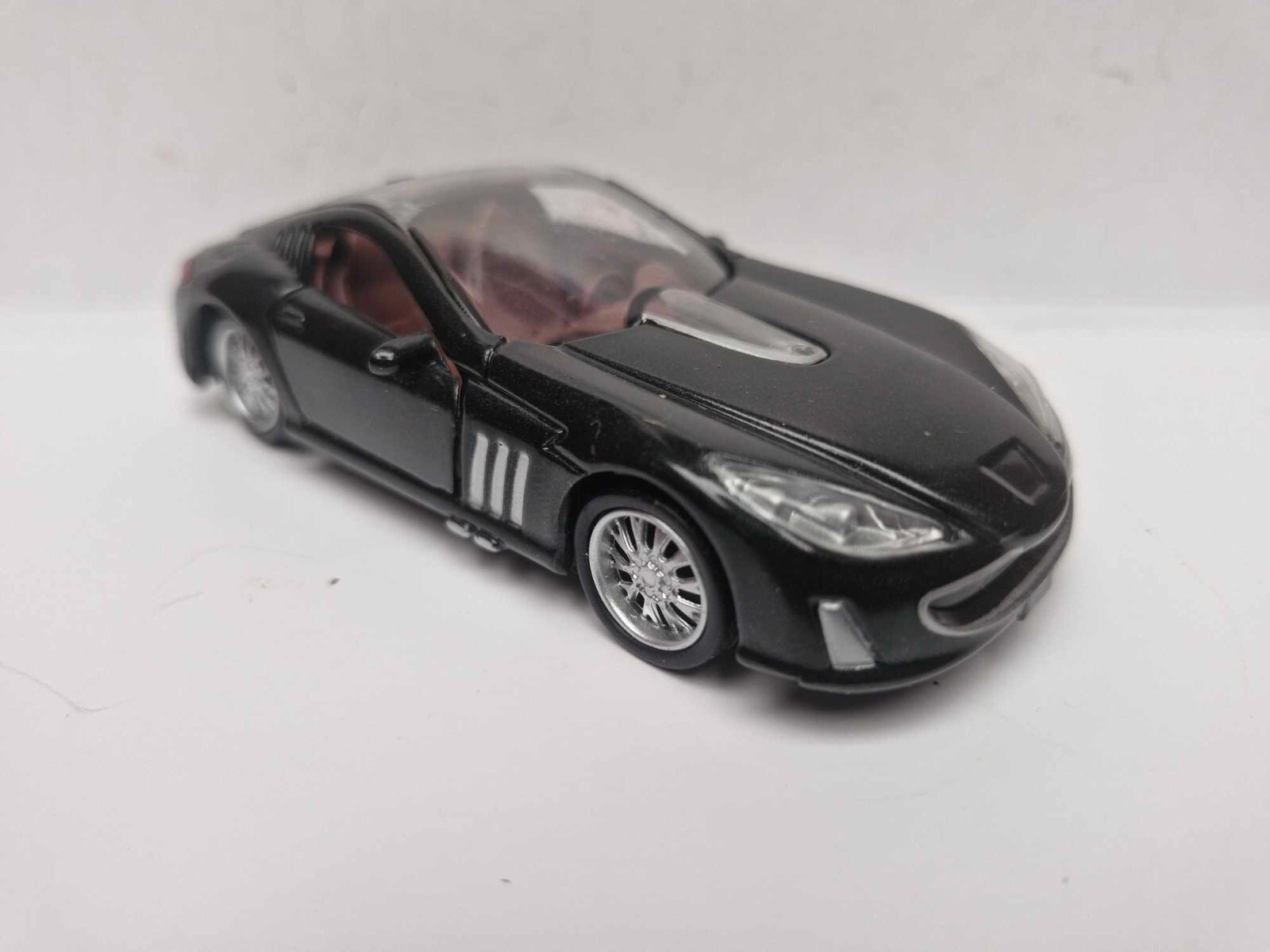 AMERCOM Peugeot 907 V12 Concept Car 2005 Die Cast Polish Edition 1:43 MIB Ori…